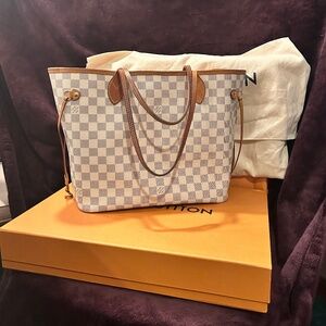 AUTHENTIC Louis Vuitton Neverfull MM in Damier Azur